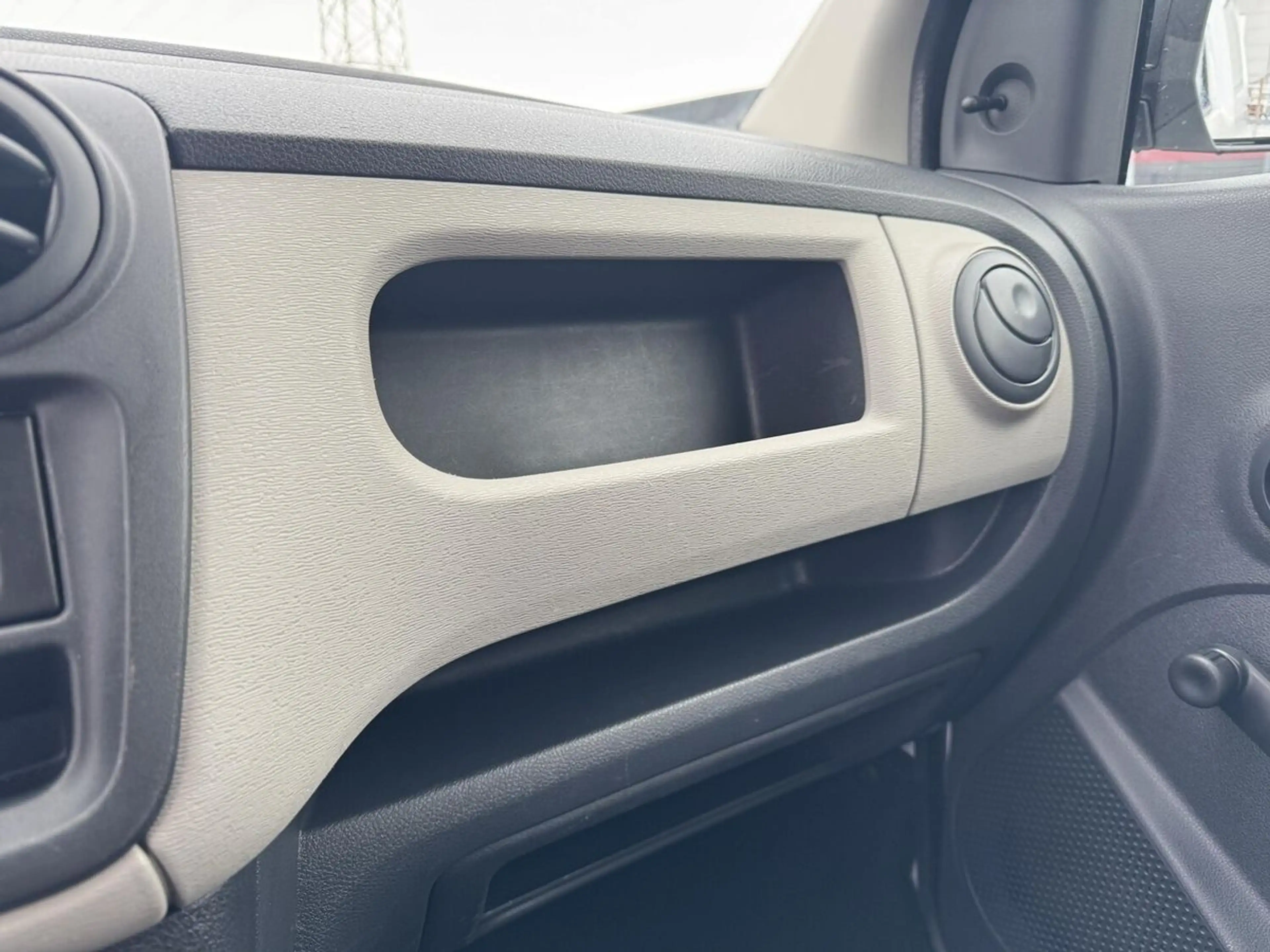 Dacia Dokker Allwetter-Reifen+180°-Türen+Sehr gepflegt — photo 14