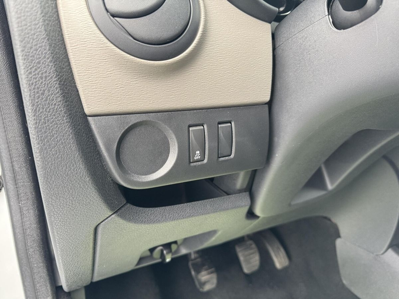 Dacia Dokker Allwetter-Reifen+180°-Türen+Sehr gepflegt — photo 15