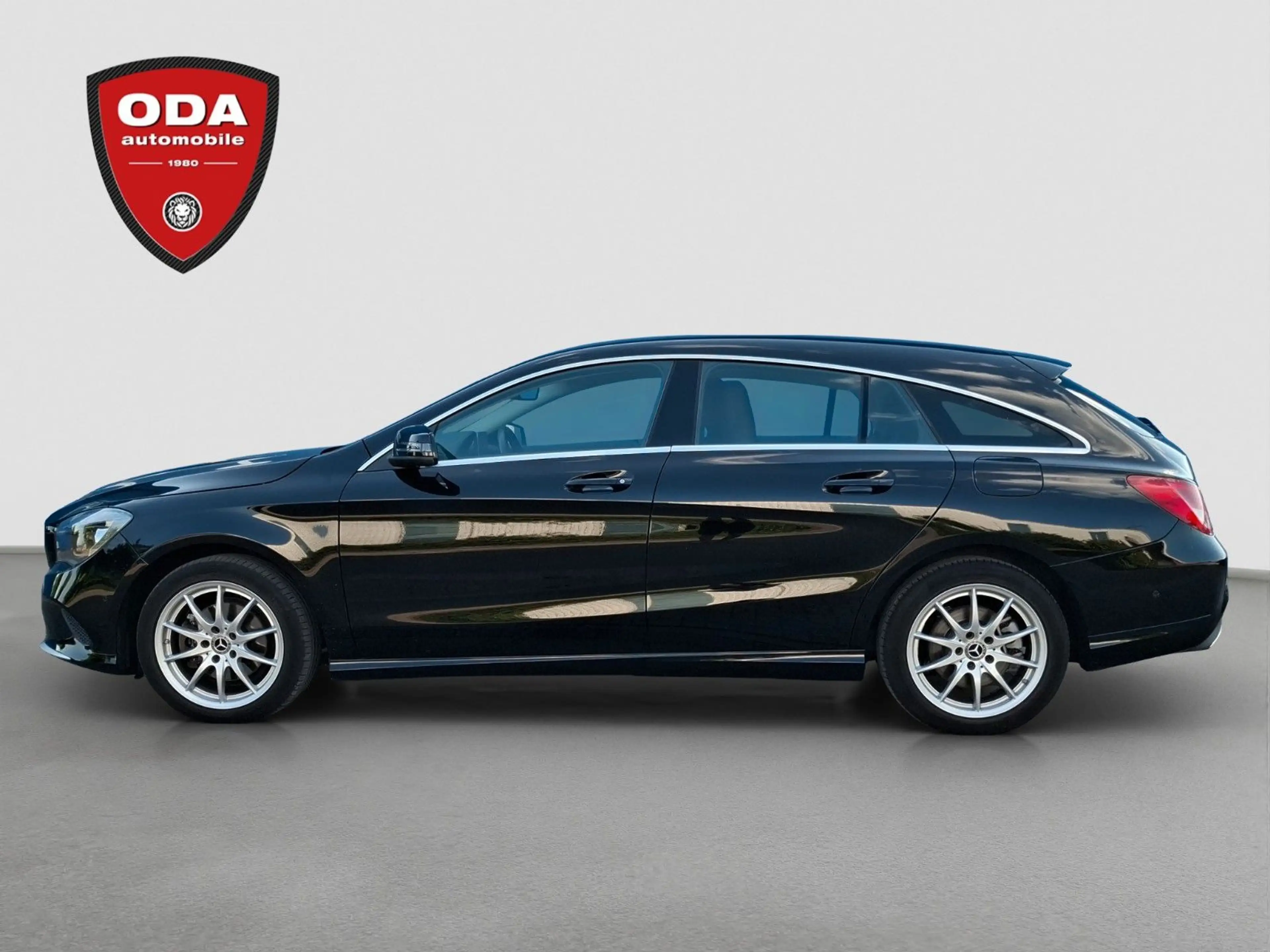 Mercedes-Benz CLA 220 =LEDER=NAVI=TEMPOMAT — photo 10
