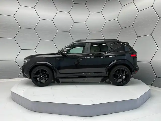 Dacia Duster view 3