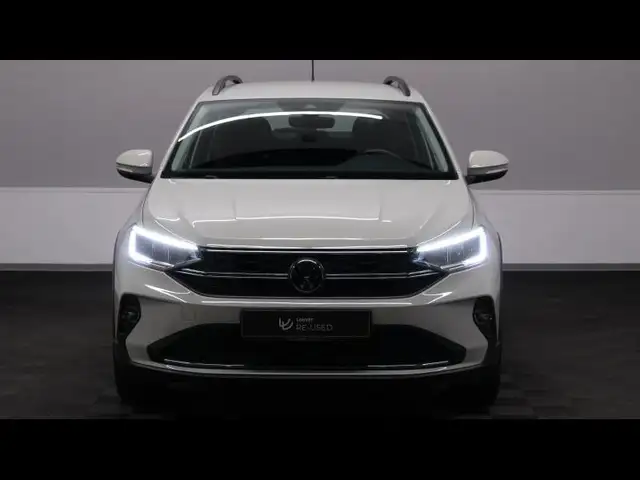 Volkswagen Taigo view 2