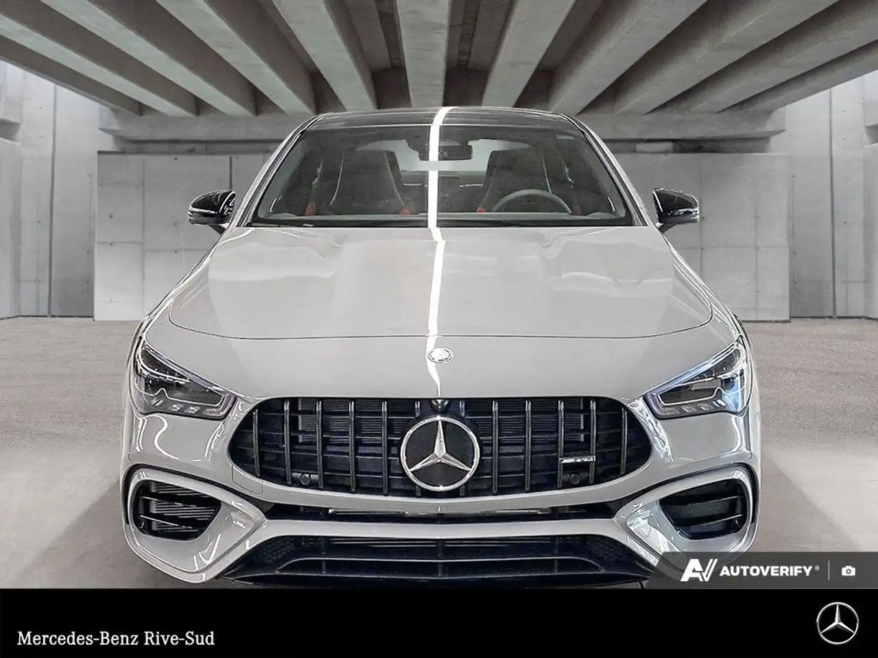 Mercedes-Benz CLA снимка Mercedes-Benz CLA