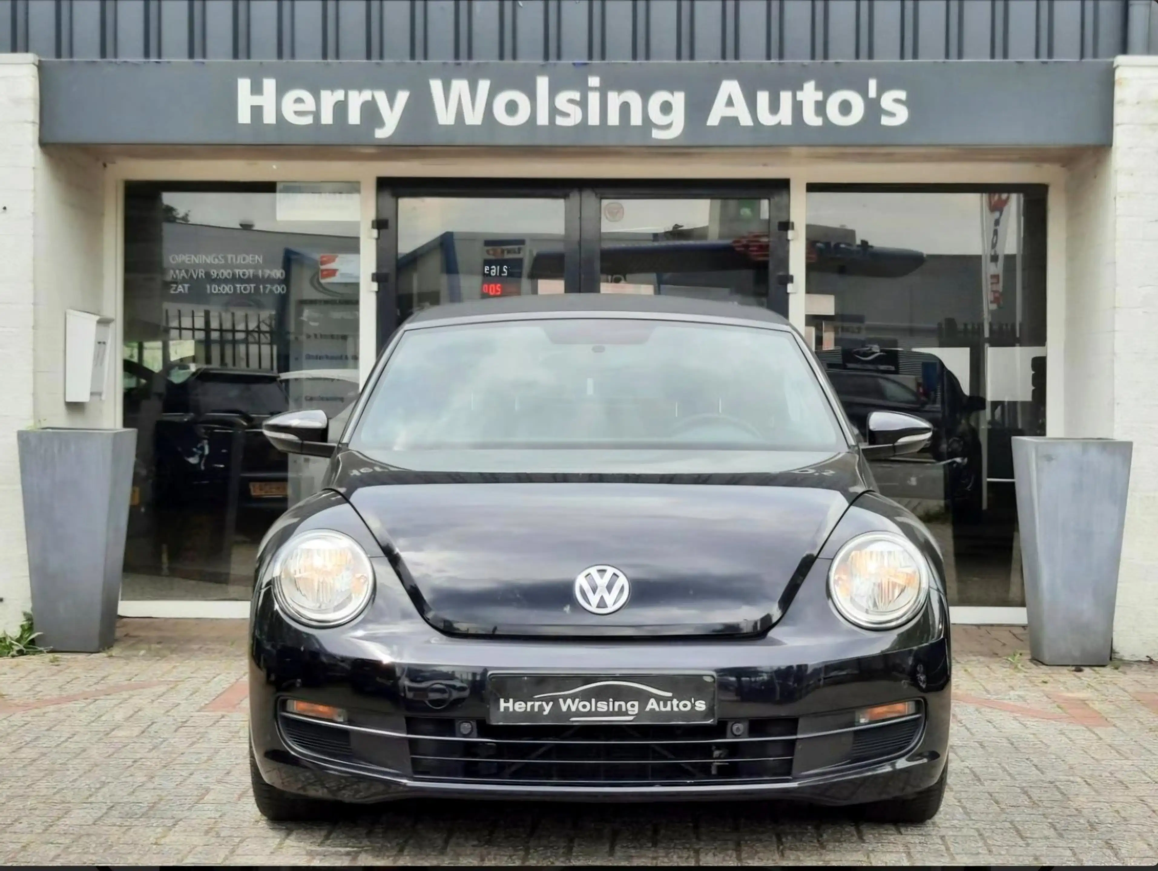 Volkswagen Beetle Cabriolet 1.2 TSI Design Aut Navi Clima Pdc. — photo 14