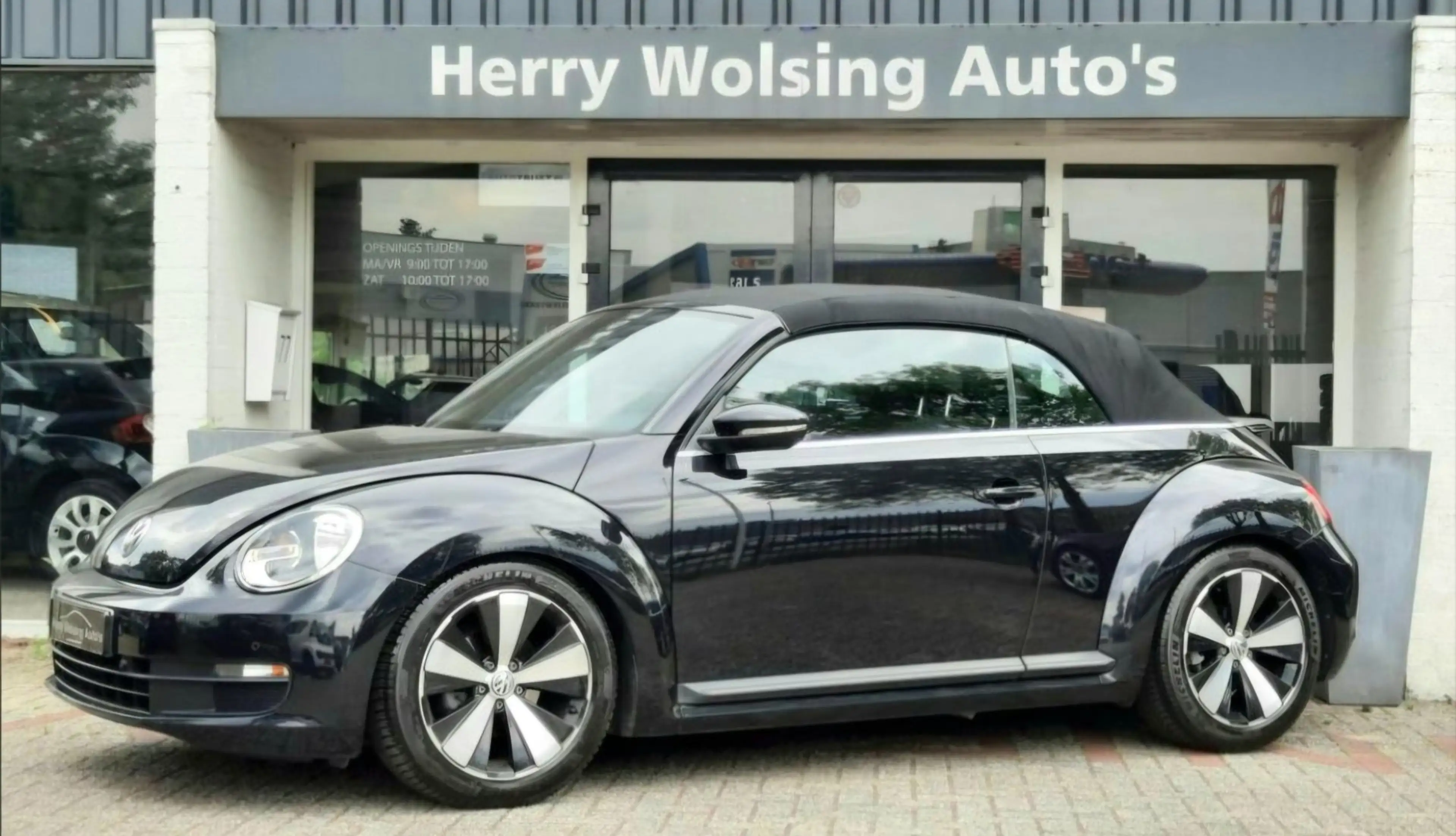 Volkswagen Beetle Cabriolet 1.2 TSI Design Aut Navi Clima Pdc. — photo 7