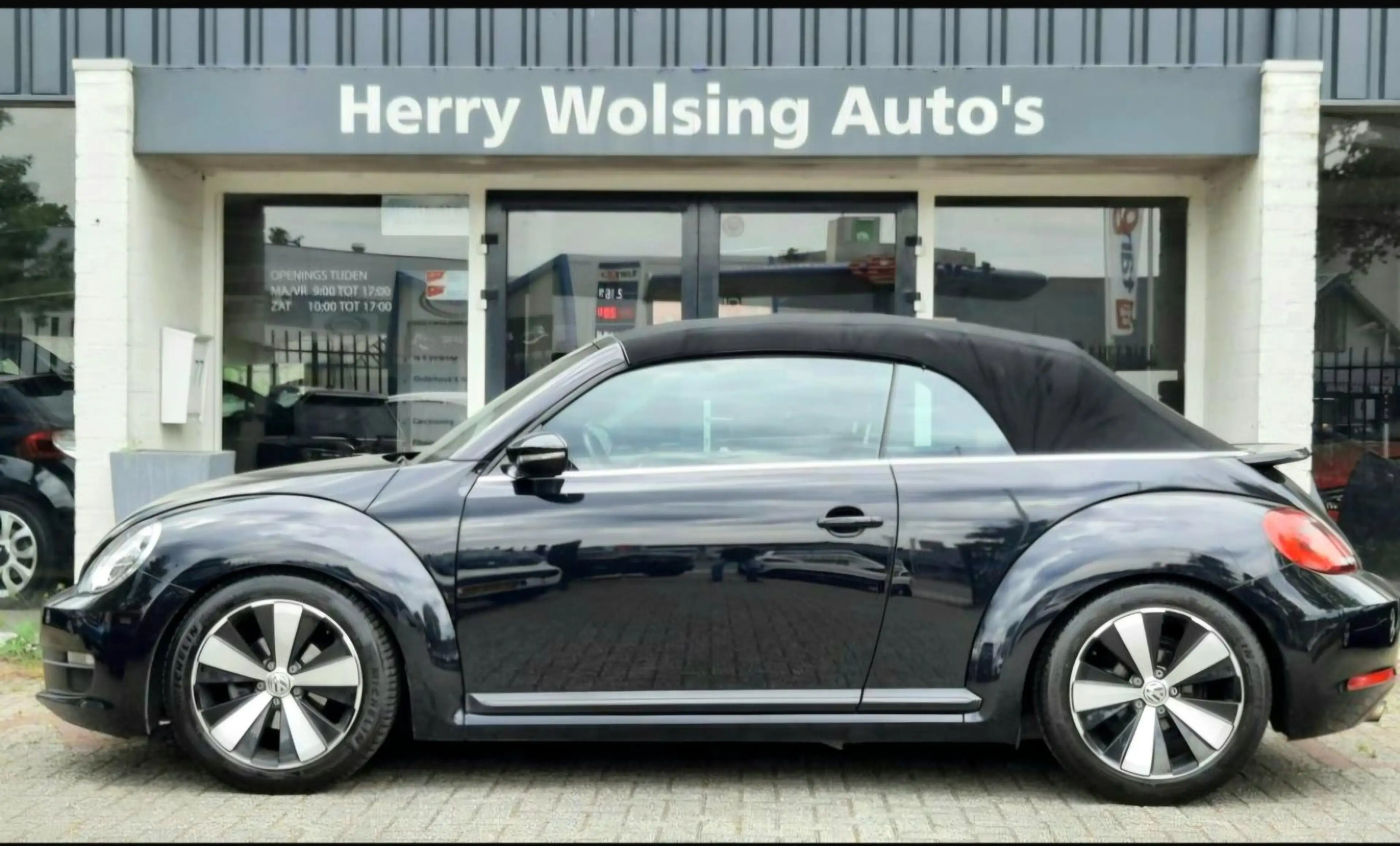 Volkswagen Beetle Cabriolet 1.2 TSI Design Aut Navi Clima Pdc. — photo 6