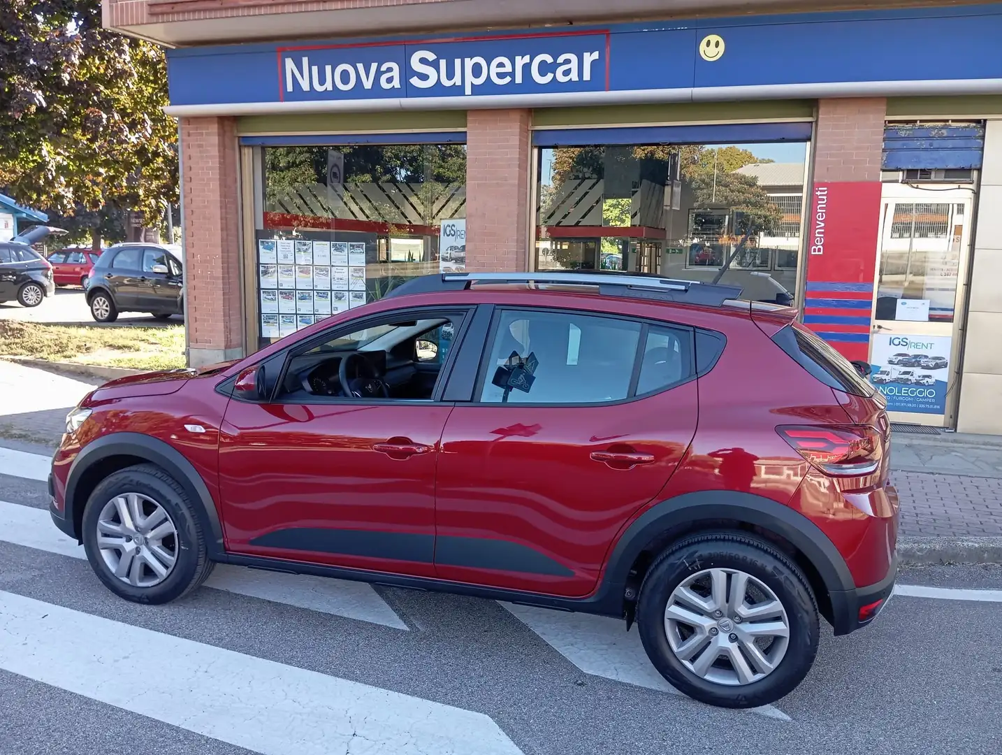 Dacia Sandero Sandero Stepway 1.0 tce Comfort 90cv cvt Rosso - 1