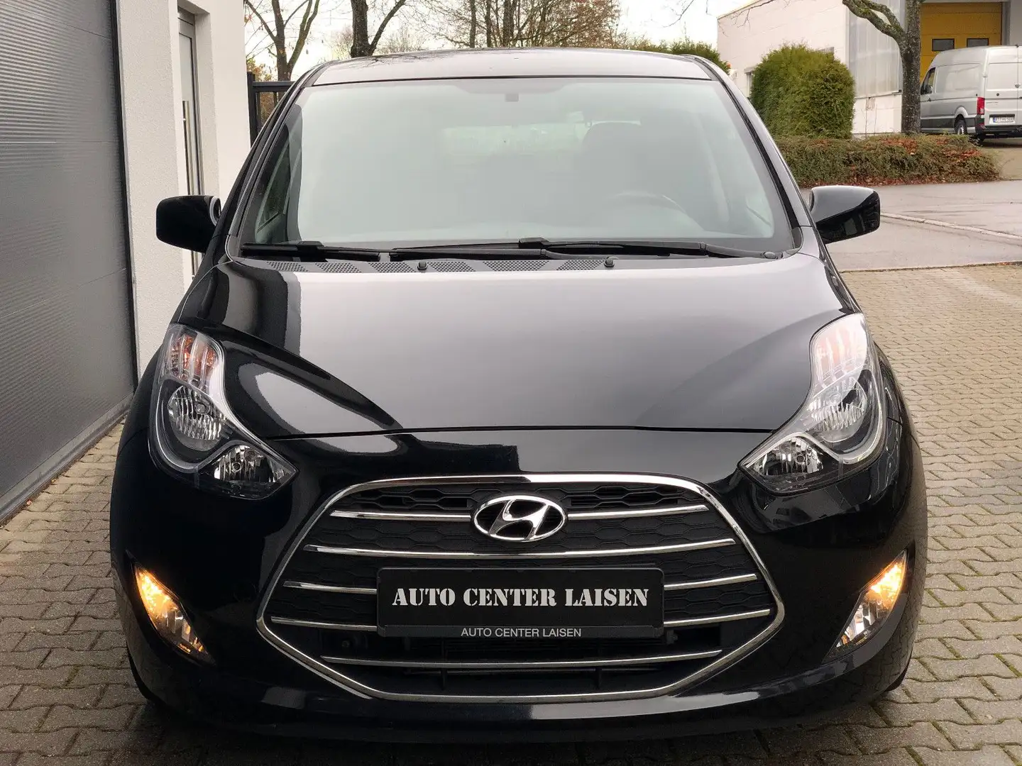 Hyundai iX20 blue Space Klima Sitzheizung BH PDC Schwarz - 2