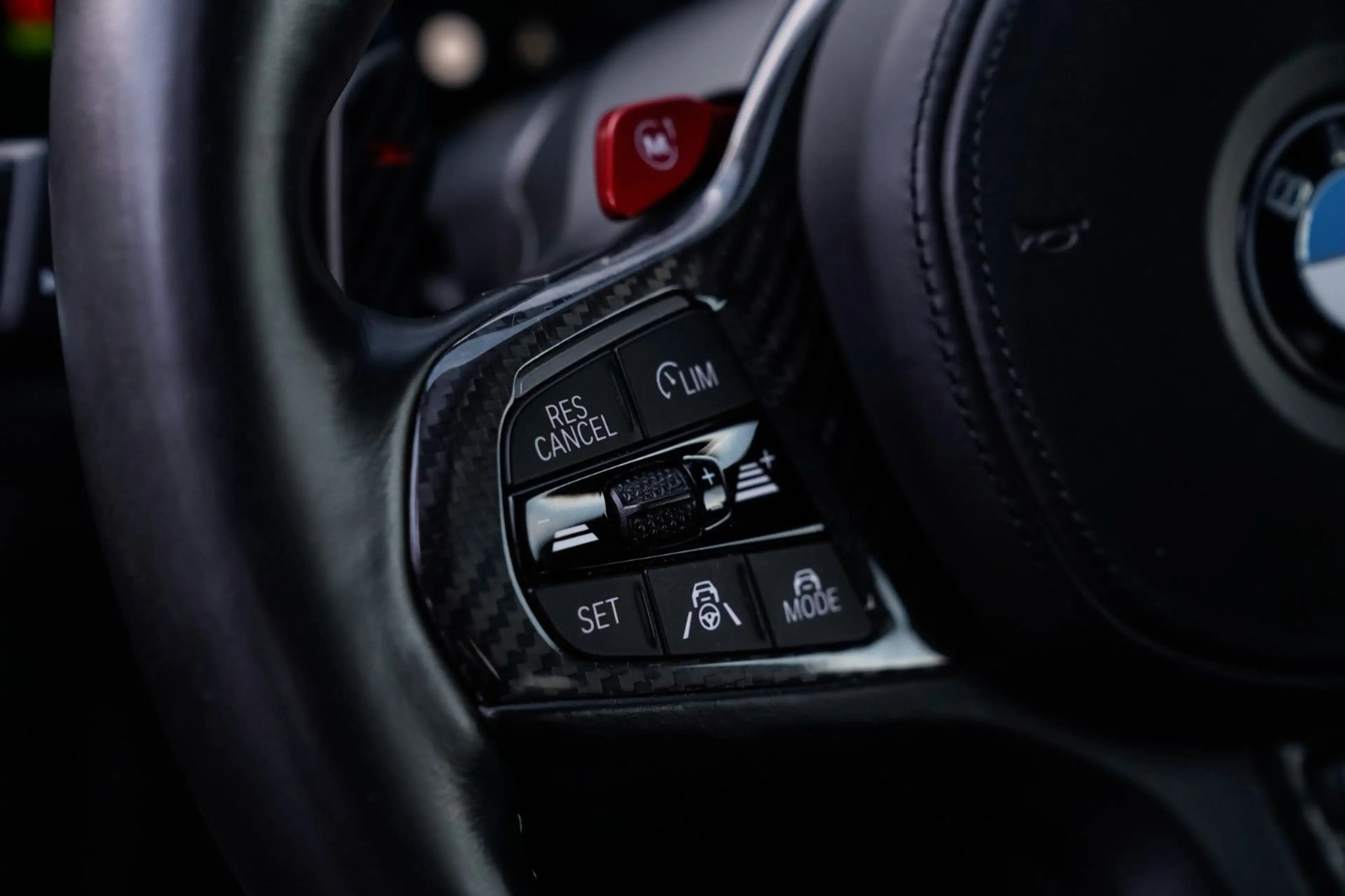 BMW M4 Coupe Competition *M Performance* Carbon-Tack — photo 14