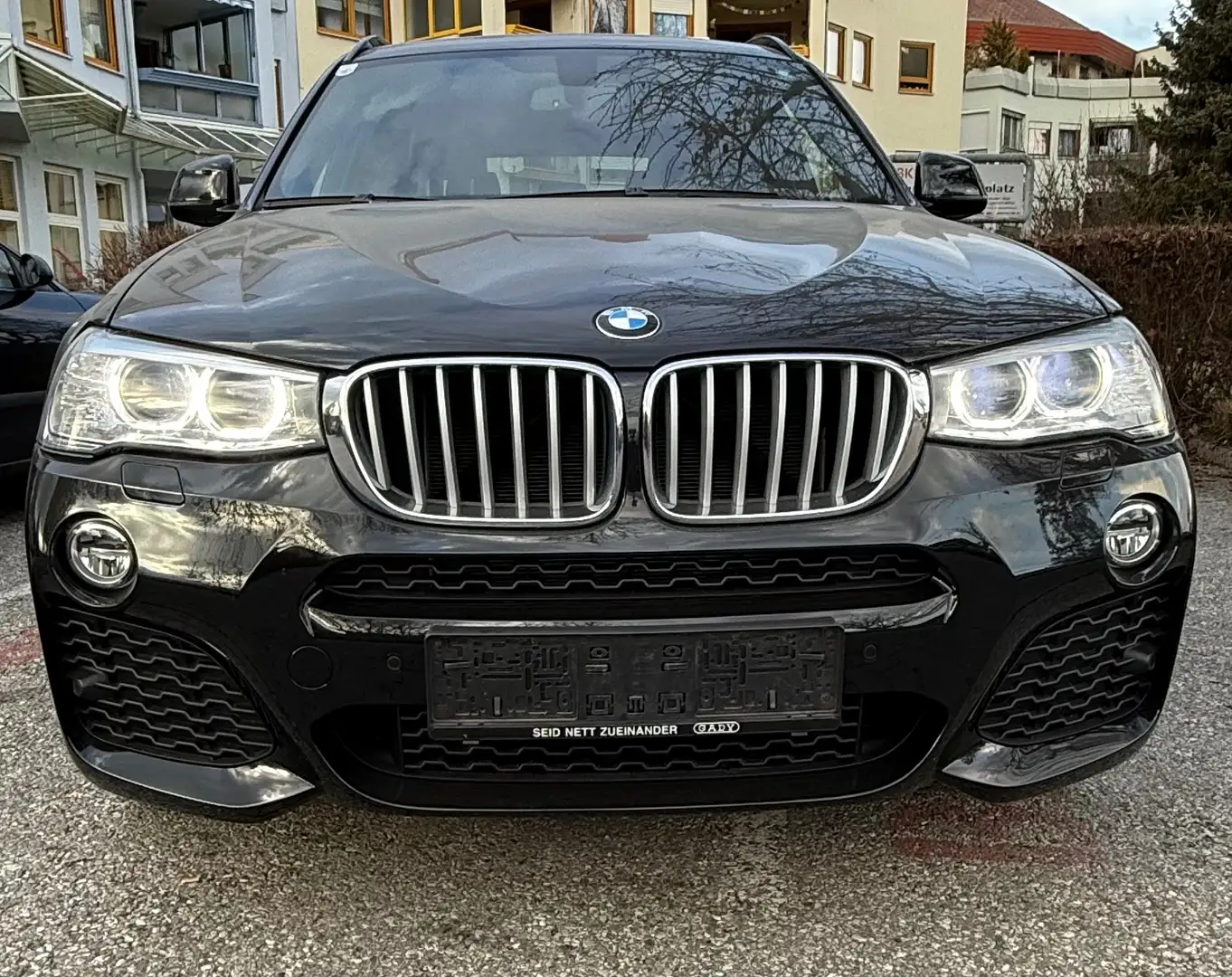 BMW X3 M Schwarz - 2