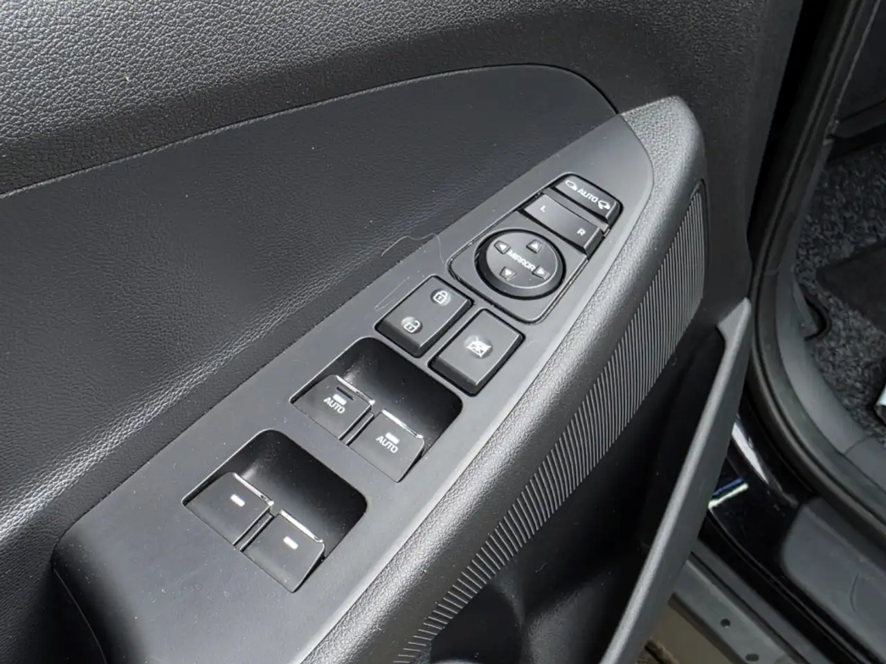 Hyundai TUCSON 1.6 T-GDI 7-DCT 4WD Premium / AHK / Pano / Leder /, миниатюра 28