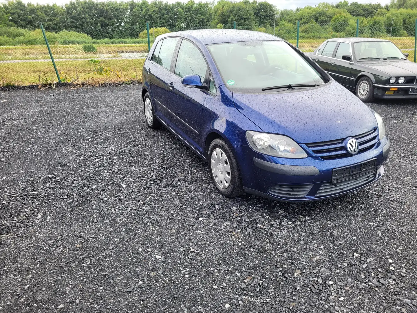 Volkswagen Golf Plus 1.9 TDI Bleu - 1