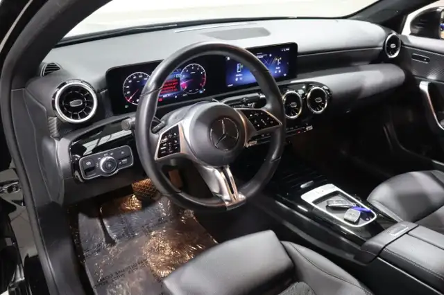 Mercedes-Benz A-Class view 12