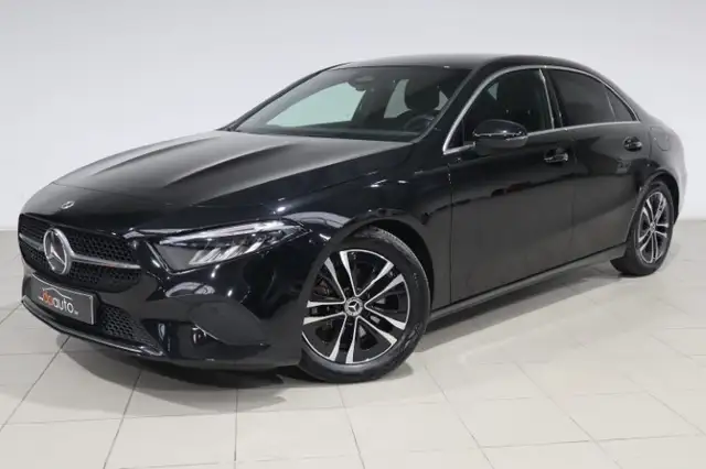Mercedes-Benz A-Class view 4