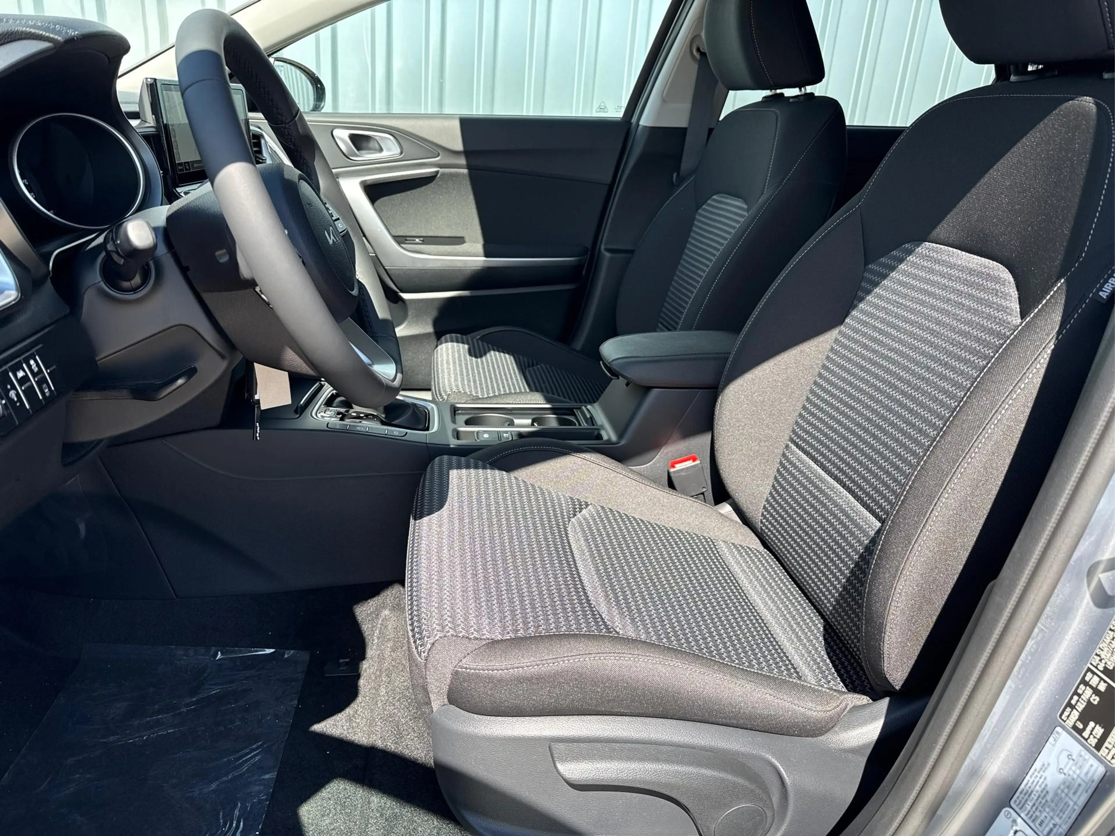 Kia XCeed STYLE MY26 1.6 T-GDI  150 PS -7DCT-Navi-SHZ-beh... — photo 8