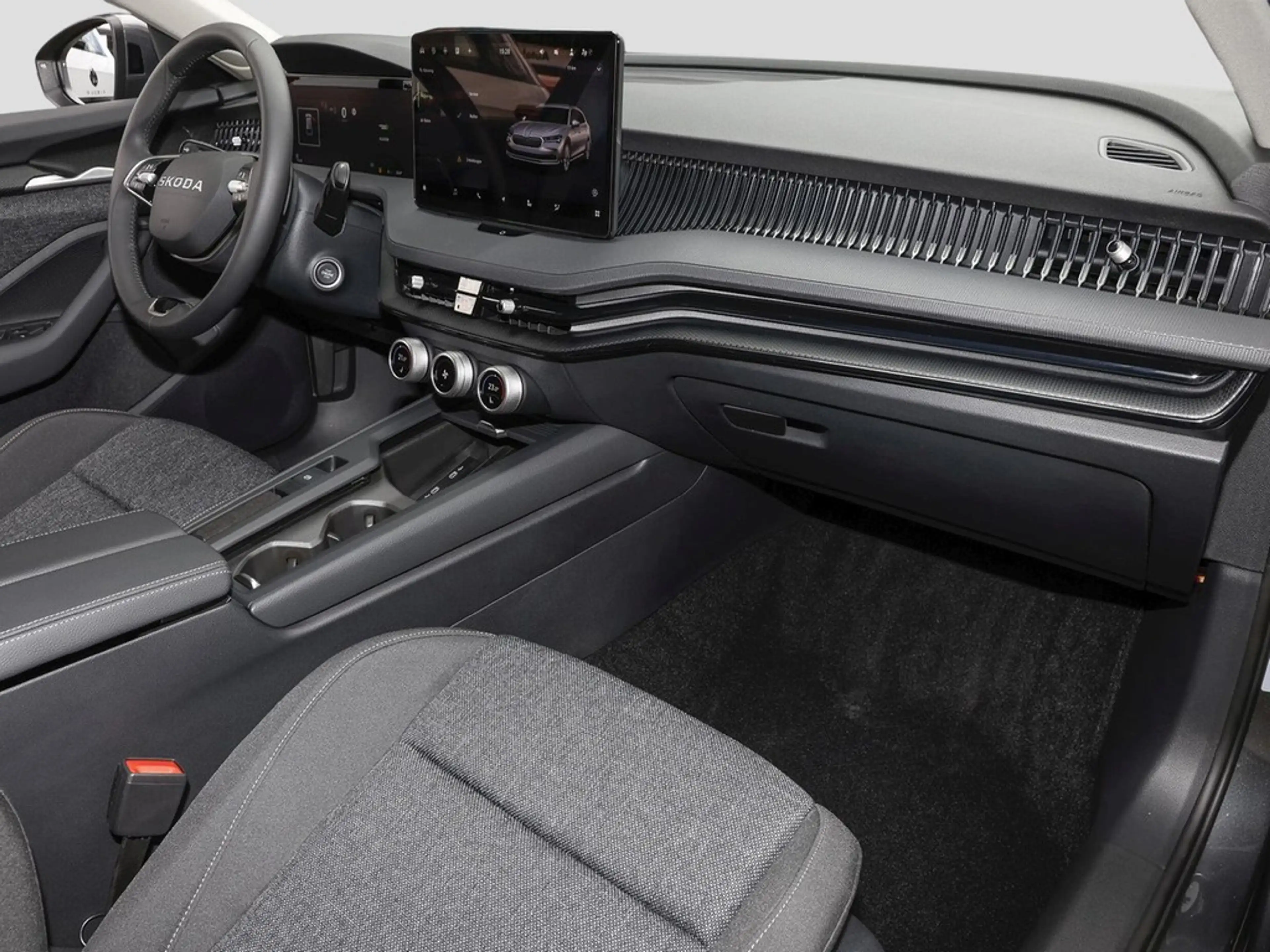 Skoda Superb Combi 2.0 TDI DSG Essence AHK, RFK, ACC, Navi.,... — photo 9