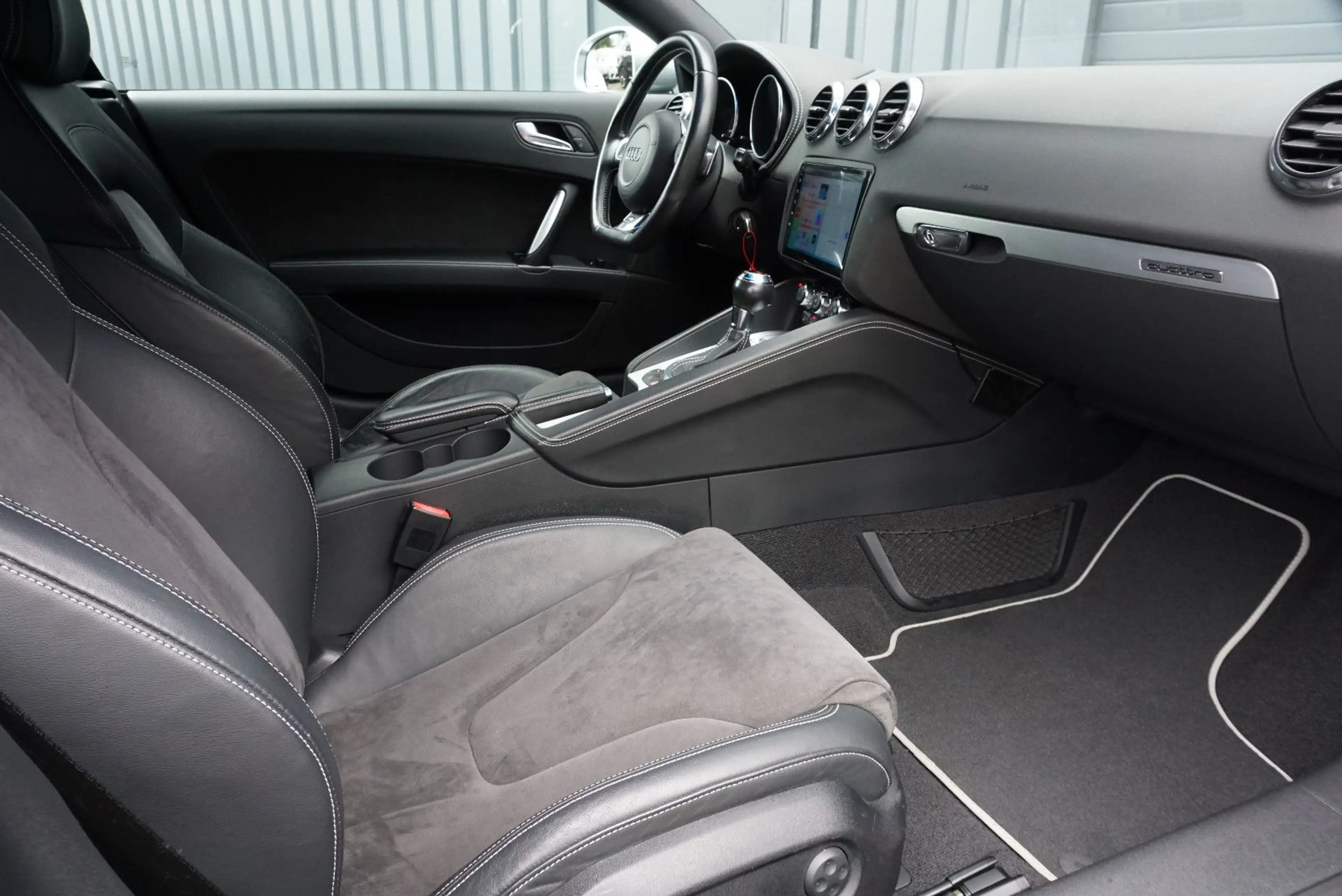 Audi TTS Coupe quattro SHZ Magnetic PDC Klima — photo 15