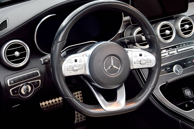 Mercedes-Benz C 200 Cabriolet C 200 MHE — photo 15