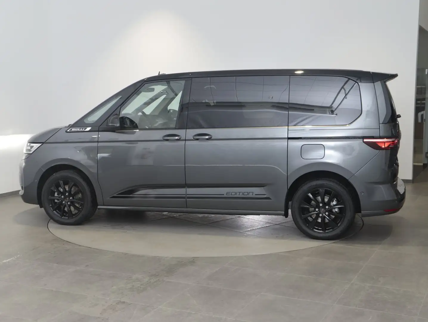 Volkswagen T7 Multivan VW T7 Multivan Edition eHybrid 180 kW 4MOTION Grau - 2