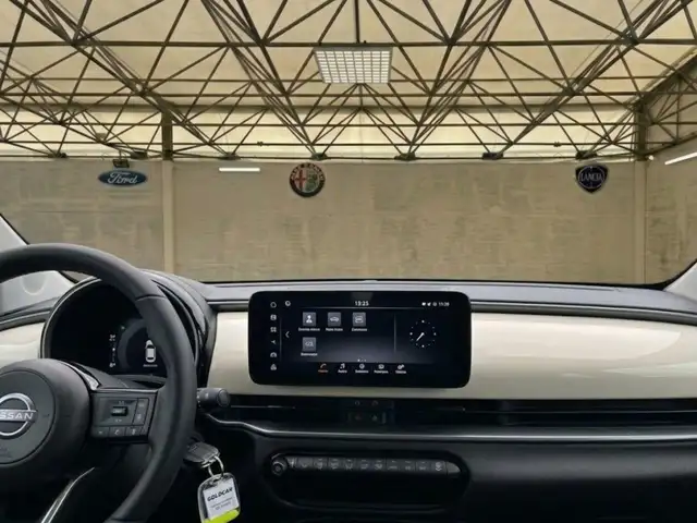 Fiat 600 view 3