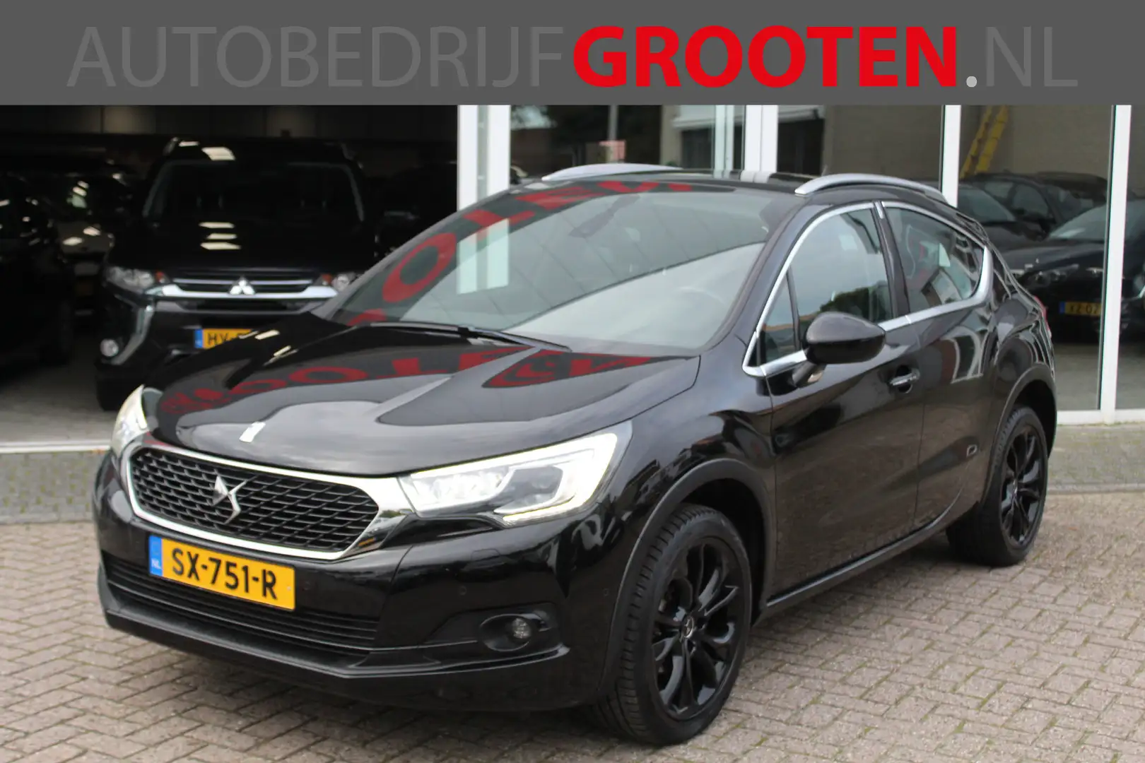 DS Automobiles DS 4 Crossback 1.2 PureTech Chic//Navi//Camera!! Negro - 1