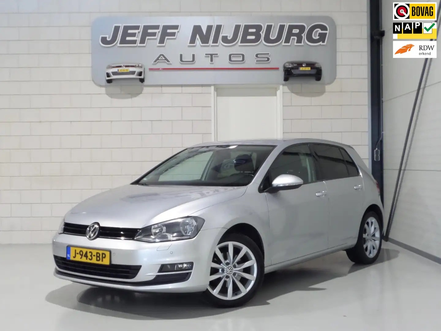 Volkswagen Golf 1.2 TSI Highline Apple-Carplay Stoelverwarming Par Grigio - 1