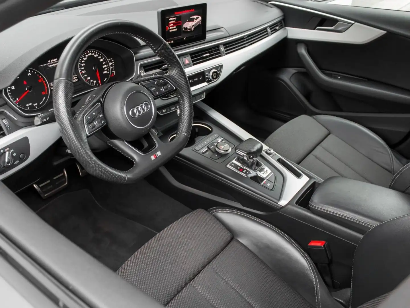Audi A5 Sportback 40 TDI S Line *LED*NAV*StandHZ* Gris - 2