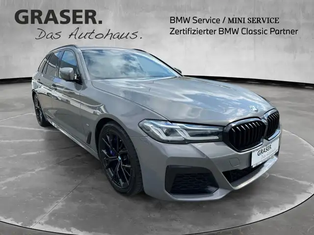 BMW M view 8
