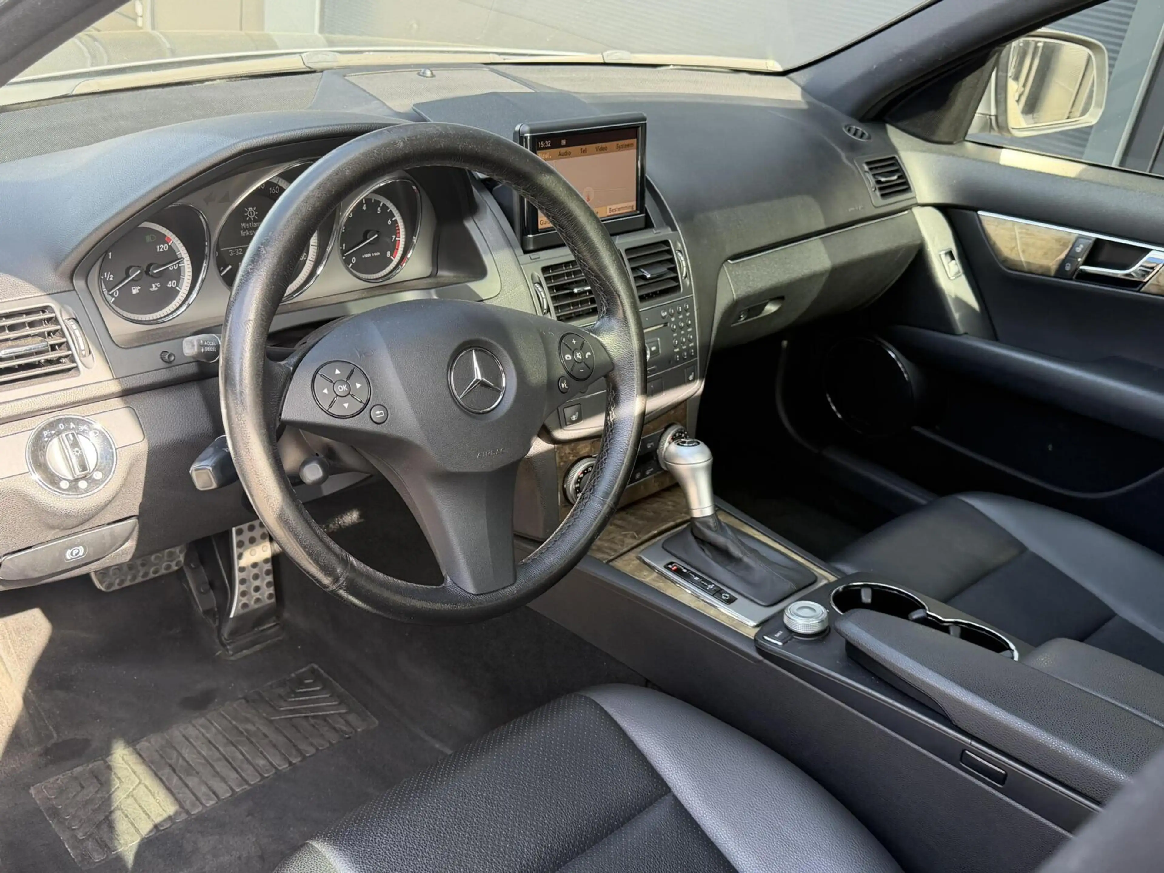 Mercedes-Benz C 350 | AMG Pakket | Schuifdak | Navi | Xenon — photo 13