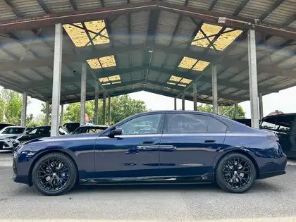Annonce voiture d'occasion BMW i7 - CARADIZE