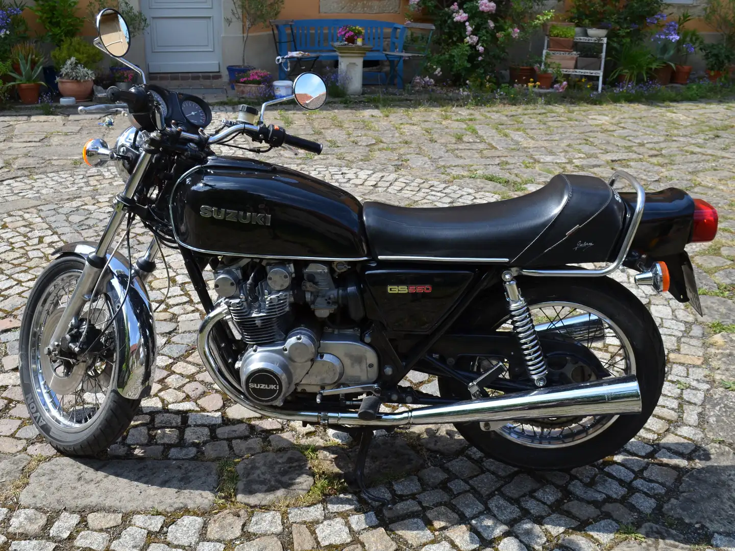 Suzuki GS 550 D Noir - 2