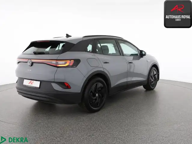 Volkswagen Id.4 view 5