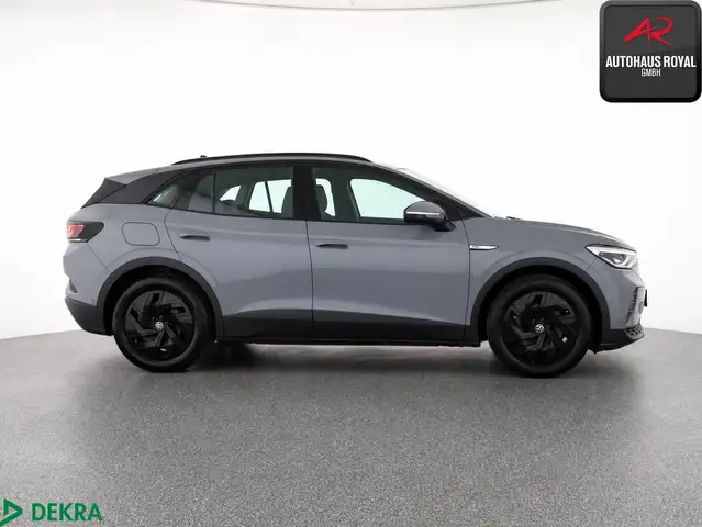 Volkswagen Id.4 view 6