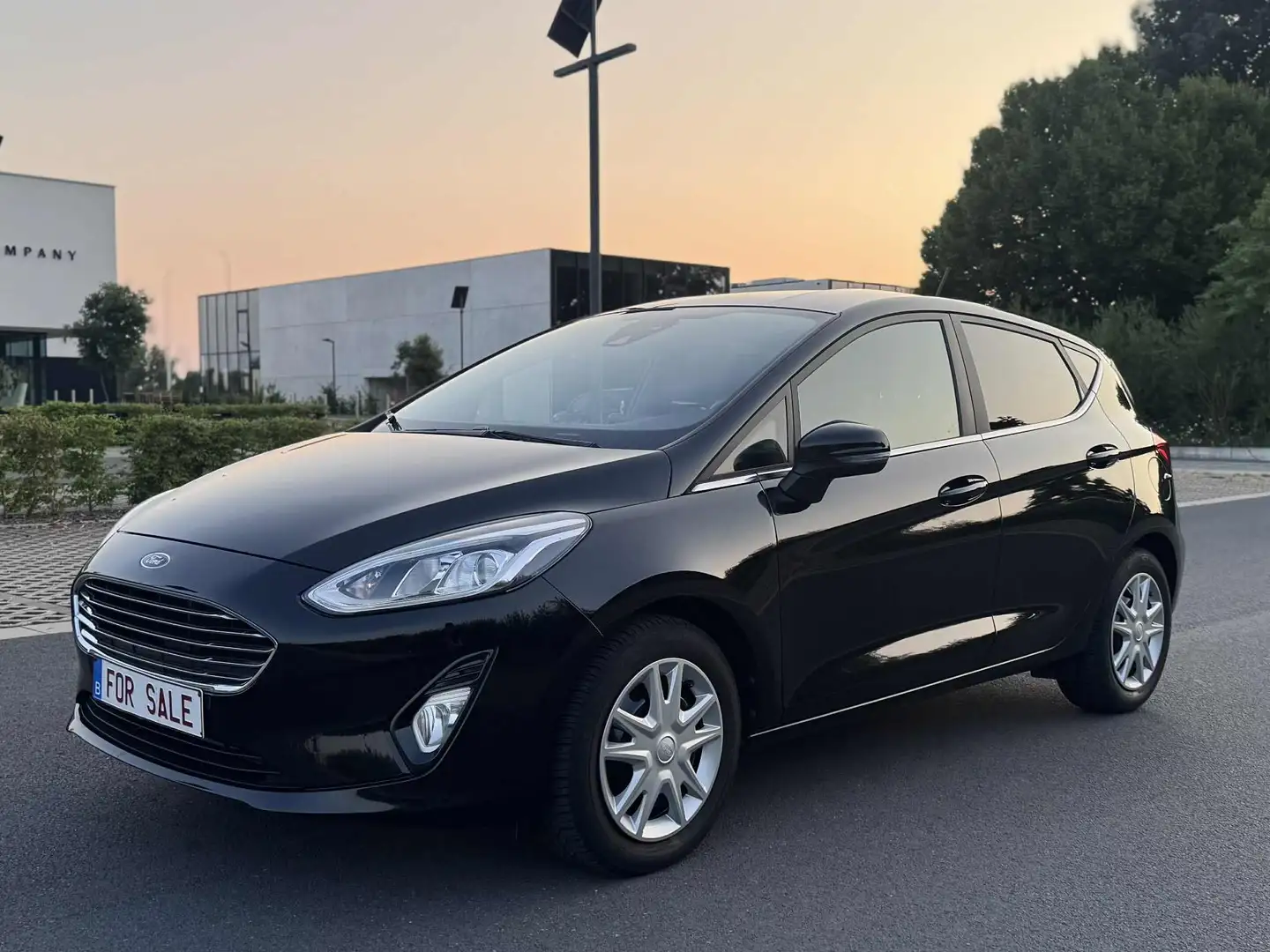 Ford Fiesta 1.0 EcoBoost I BENZINE I GEKEURD Zwart - 2