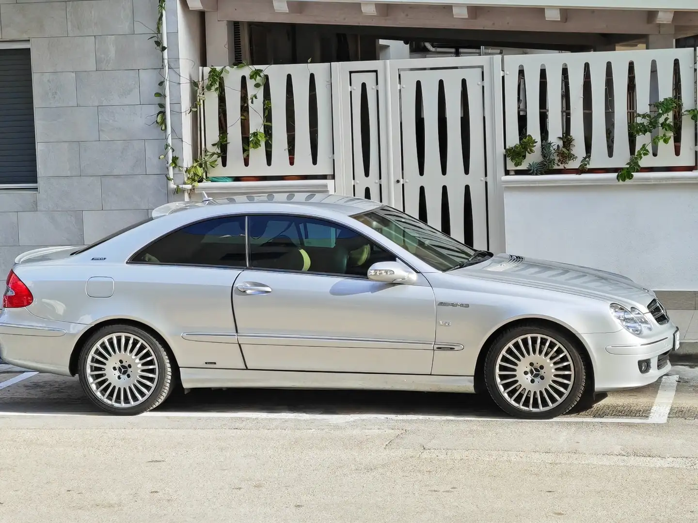 Mercedes-Benz CLK 320 Coupe cdi V6 Avantgarde UNICAAA al MONDO Argento - 1