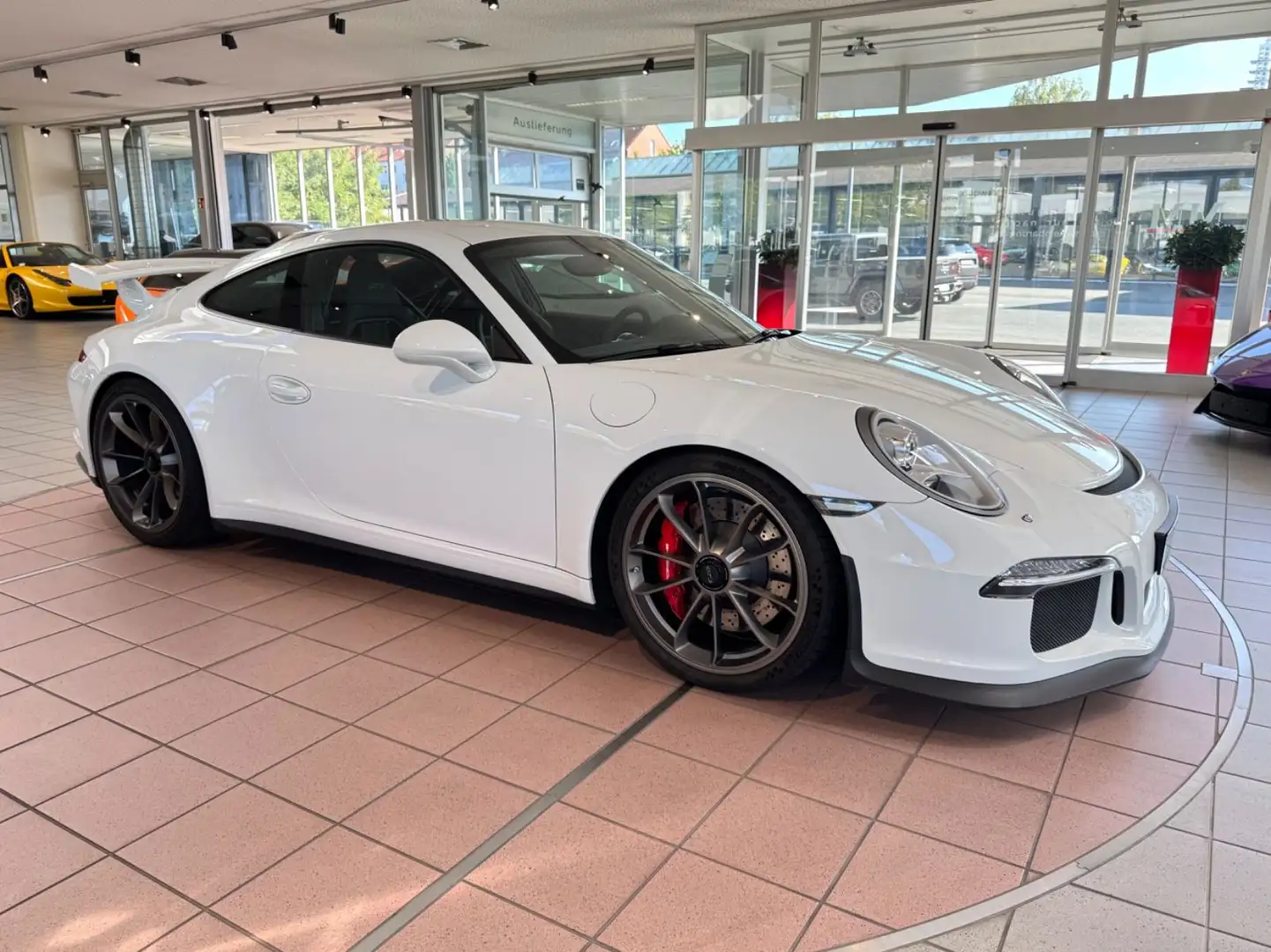 Porsche 911 GT3 Weiß - 2