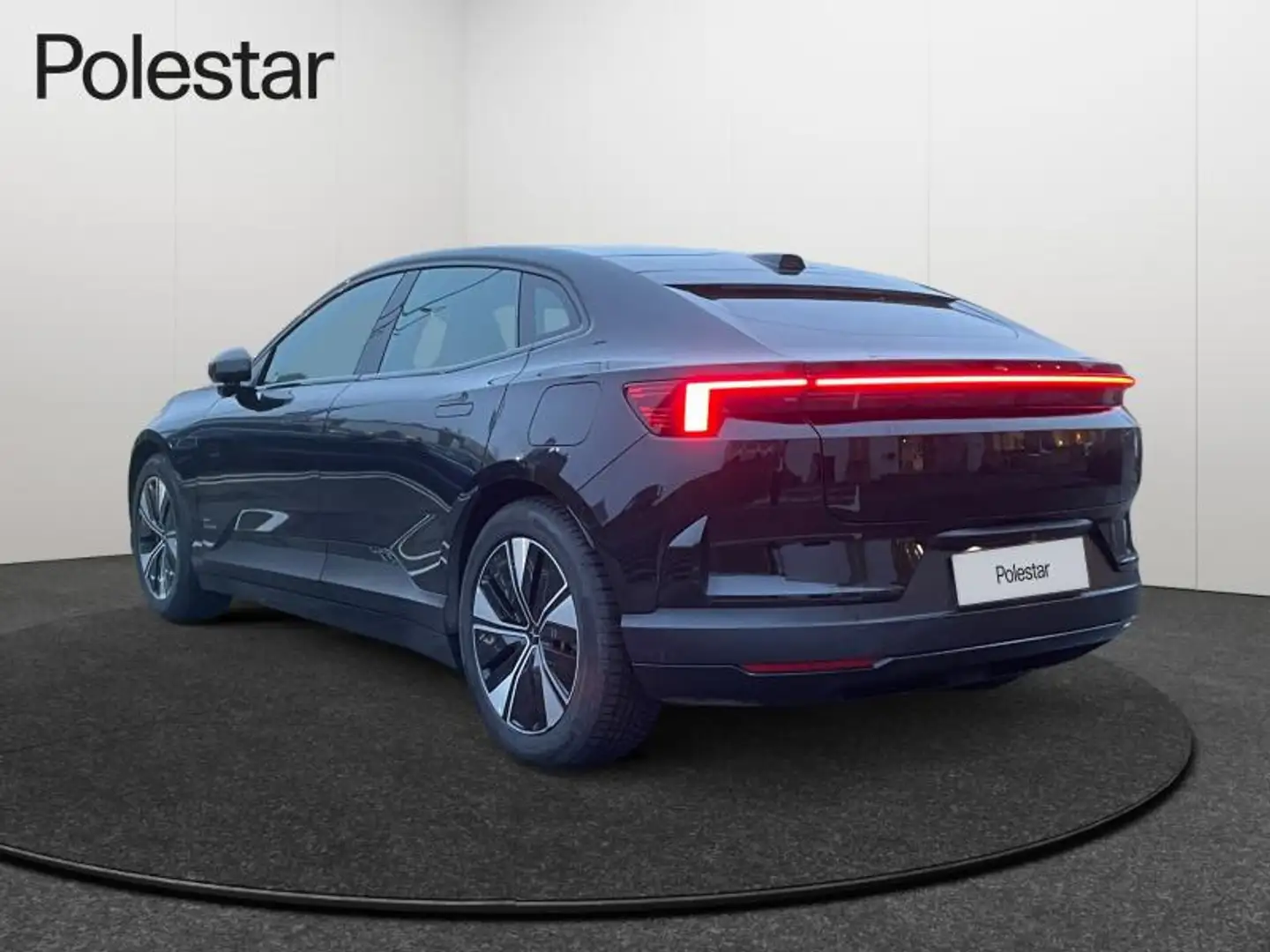 Polestar 4 LONG RANGE SINGLE MOTOR/PILOT Negro - 2
