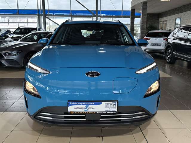 Hyundai KONA Select*ACC*R.Cam*SHZ Klimaauto*SOH:100%