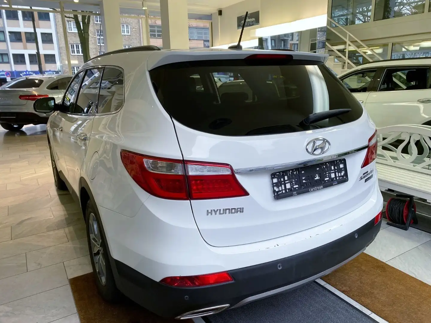 Hyundai Grand Santa Fe 4WD 2.2 CRDi Premium 7 Sitzer Blanc - 2