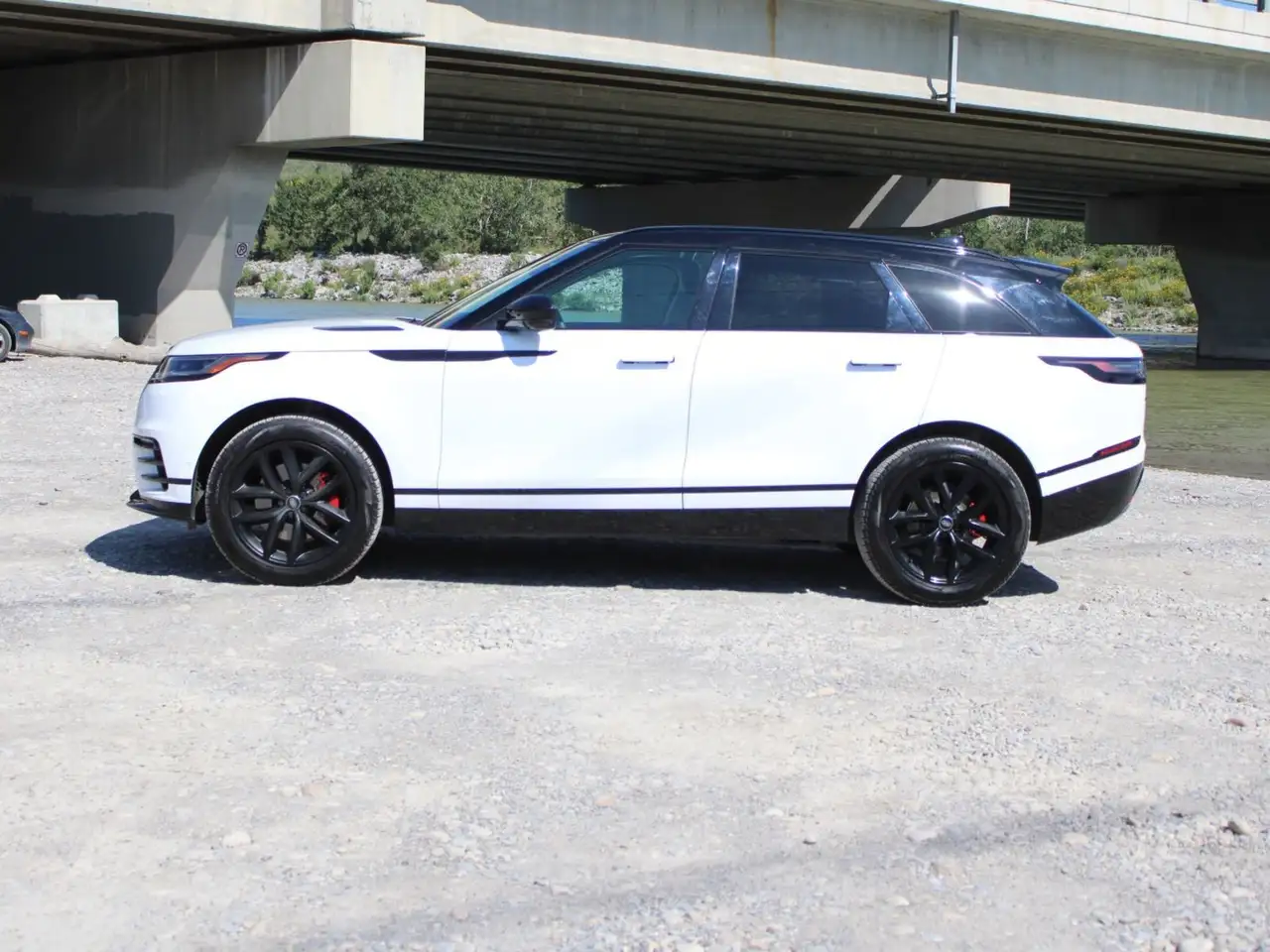 Land Rover Range Rover Velar снимка Land Rover Range Rover Velar