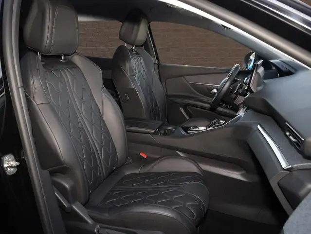 Peugeot 3008 view 10