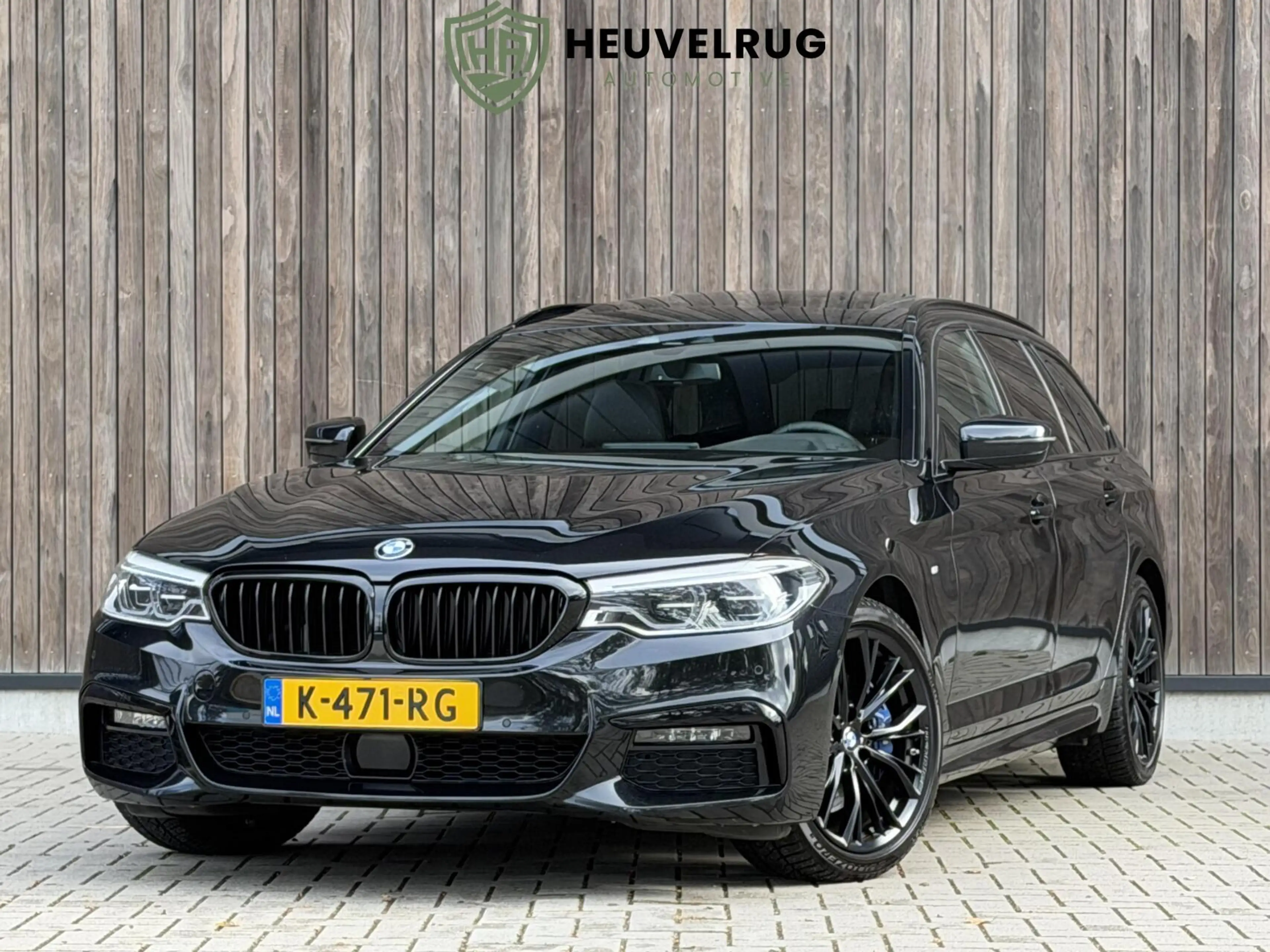 BMW 530 5-serie Touring 530d High Executive Edition | 3X M