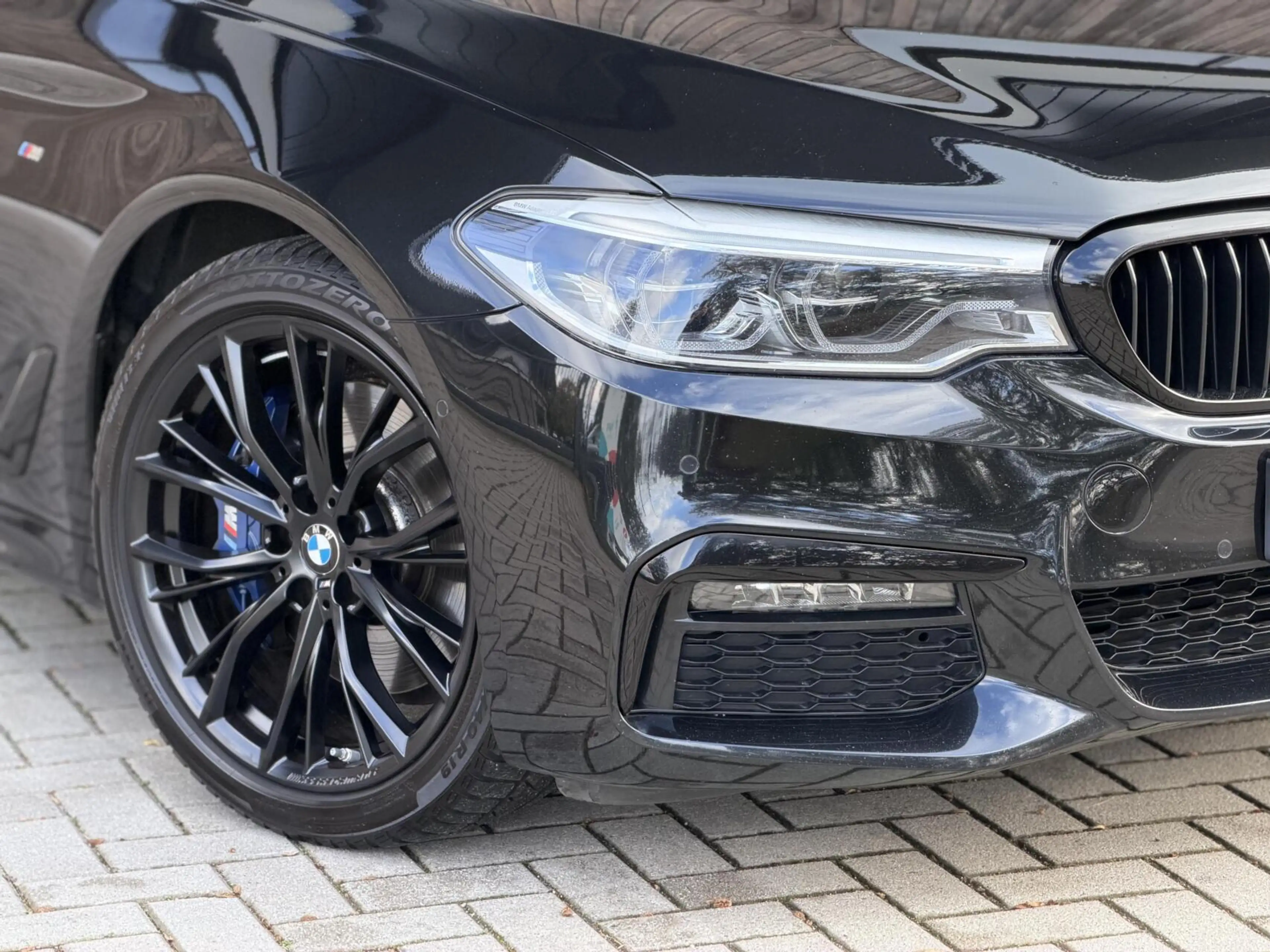BMW 530 5-serie Touring 530d High Executive Edition | 3X M — photo 12
