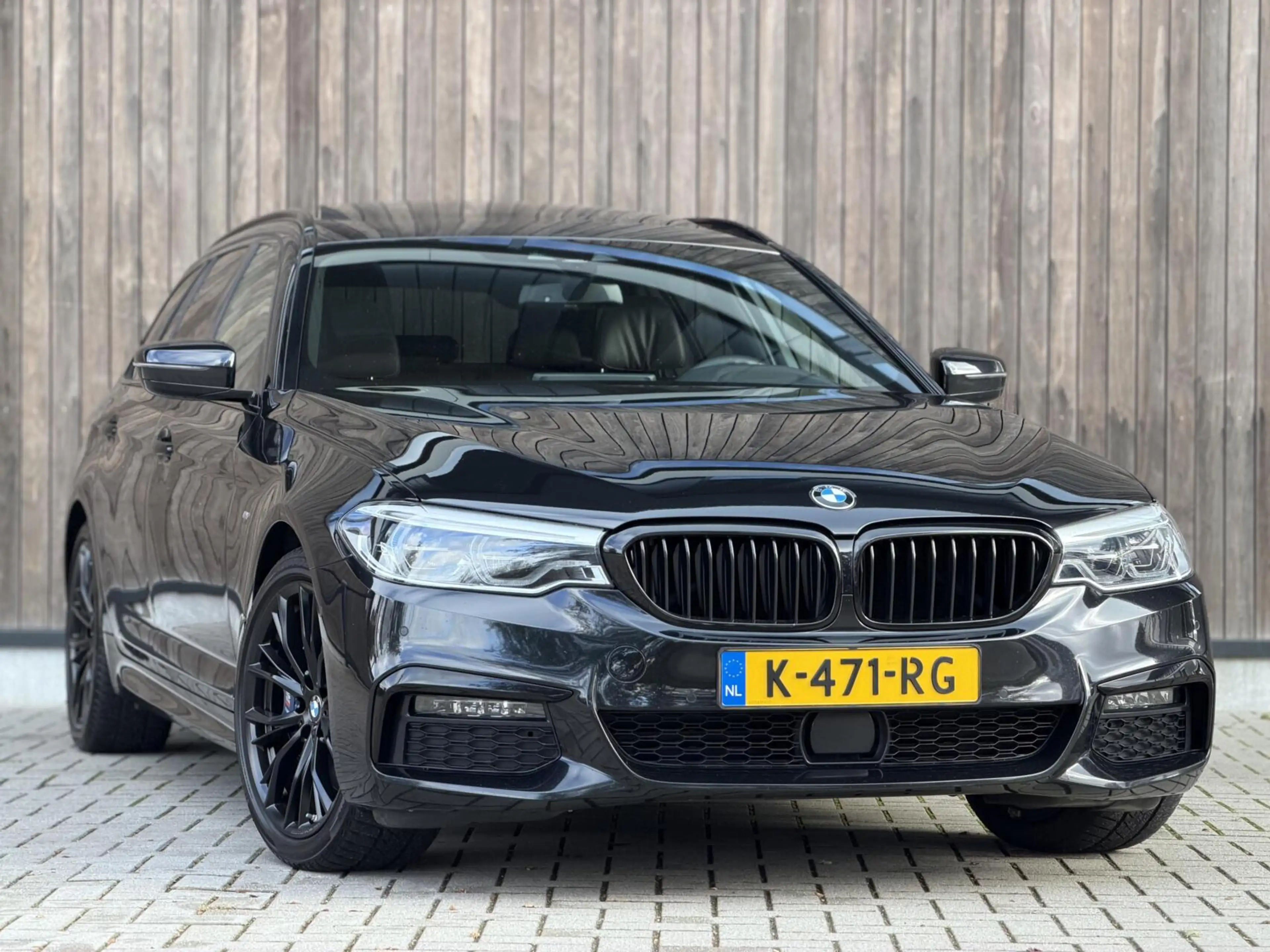 BMW 530 5-serie Touring 530d High Executive Edition | 3X M — photo 10