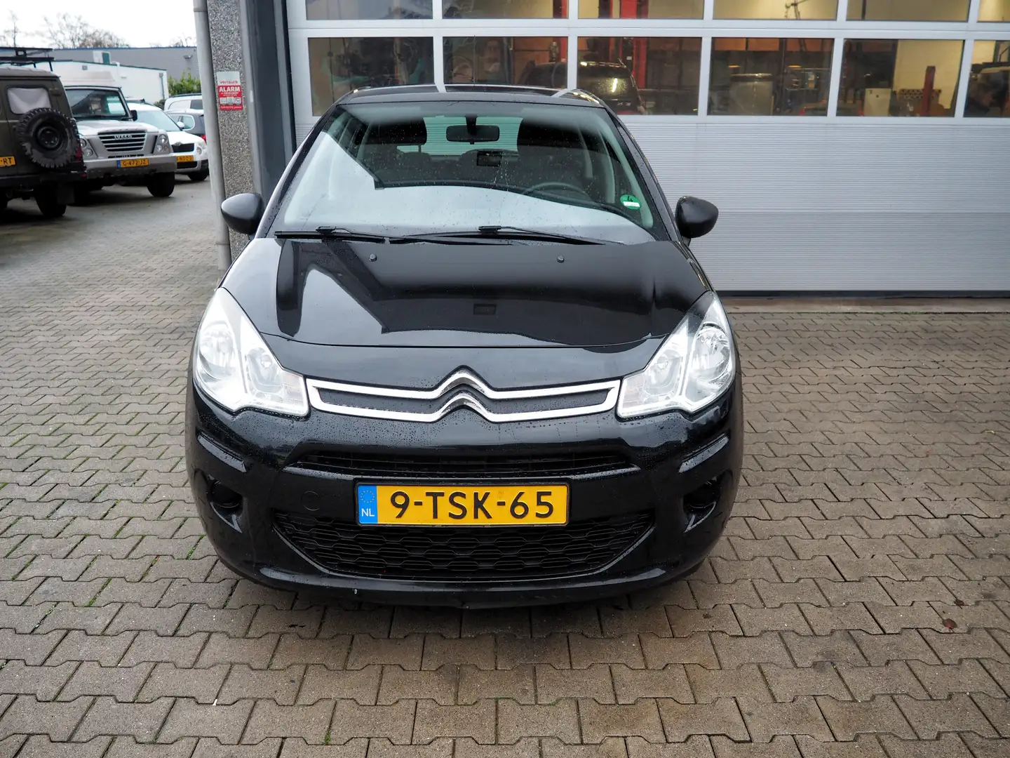 Citroen C3 1.0 PureTech Attraction AIRCO 5 DEURS ELEK. PAKKET Noir - 2
