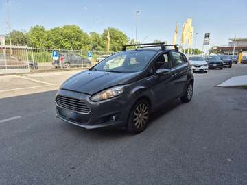 5p 1.4 Titanium Gpl 95cv E6