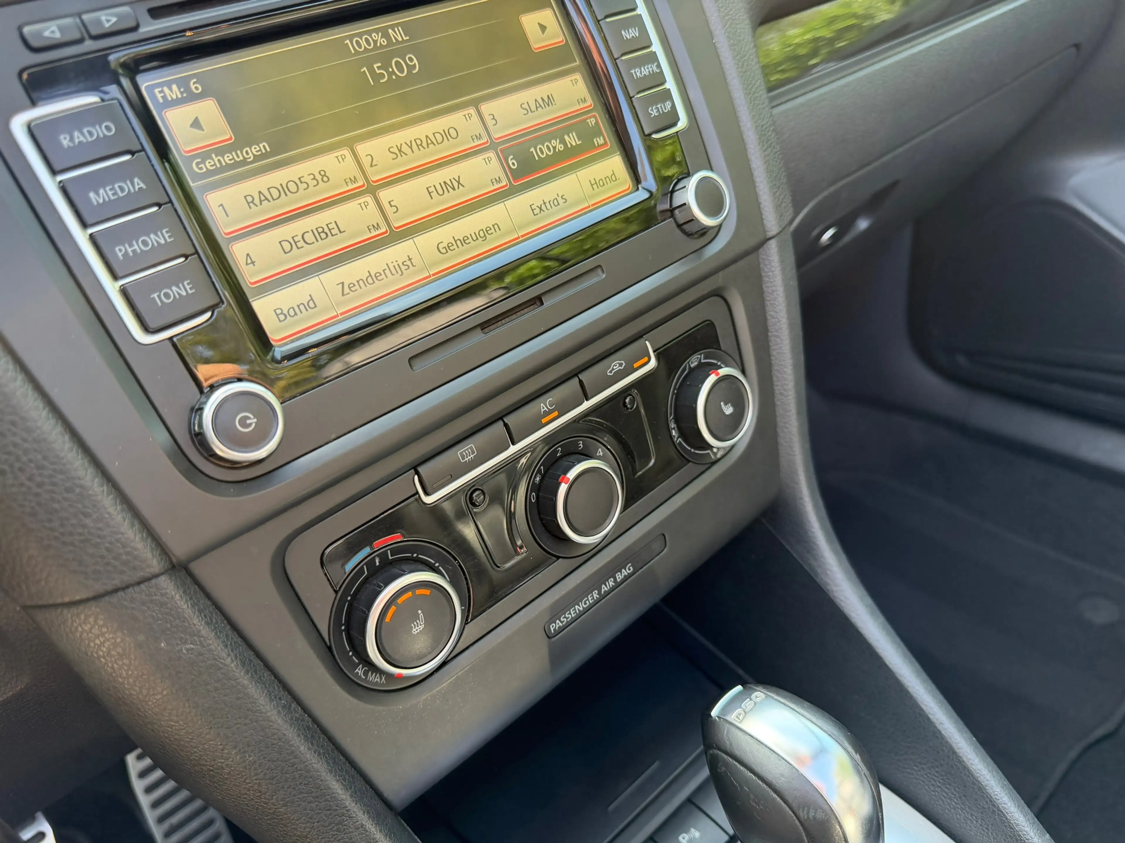 Volkswagen Golf Cabriolet 1.4 TSI Automaat | Leer — photo 11