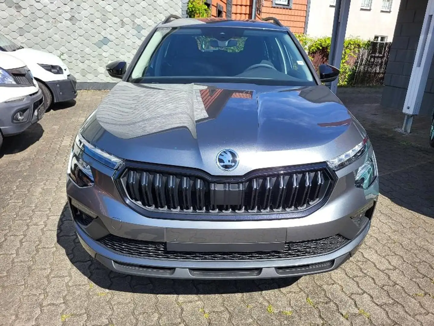 Skoda Kamiq 1.0 TSI Design Edition+CLIMATRONIC+KAMERA+ Gris - 2