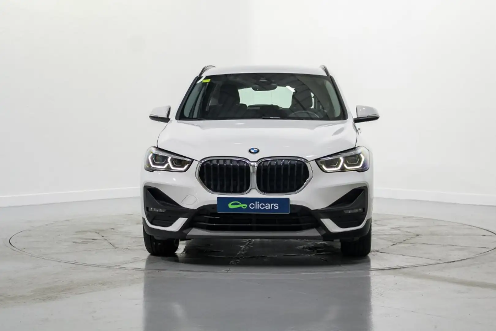 BMW X1 sDrive 18dA Business Bianco - 2