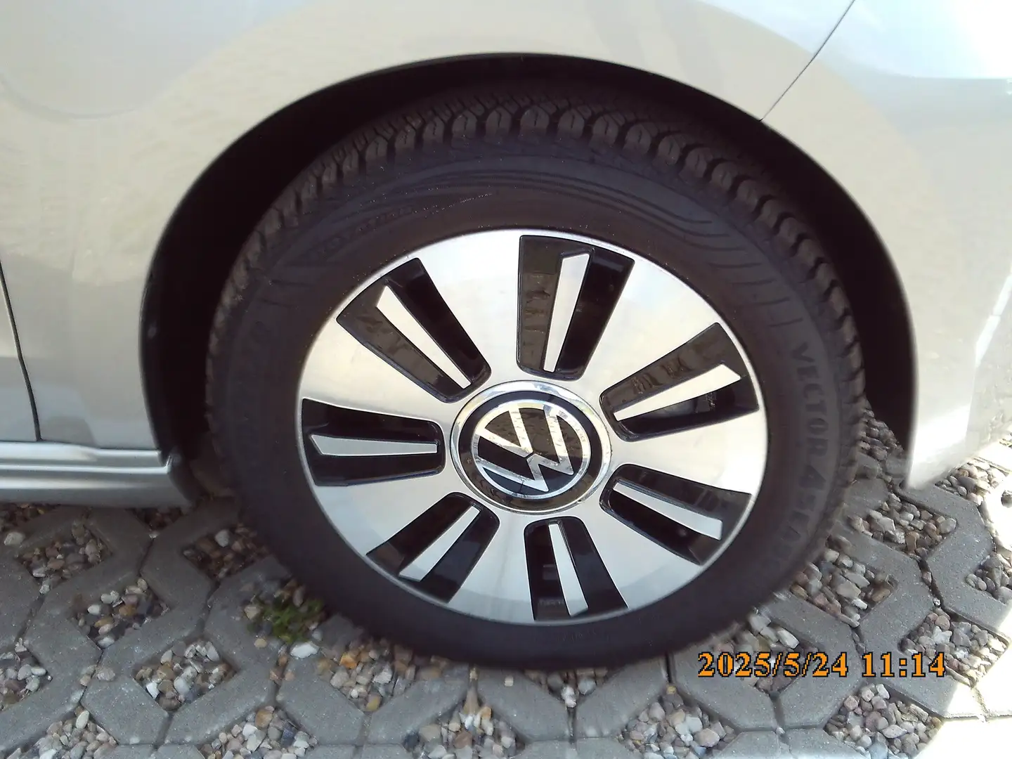 Volkswagen e-up! e-up Style Šedá - 2