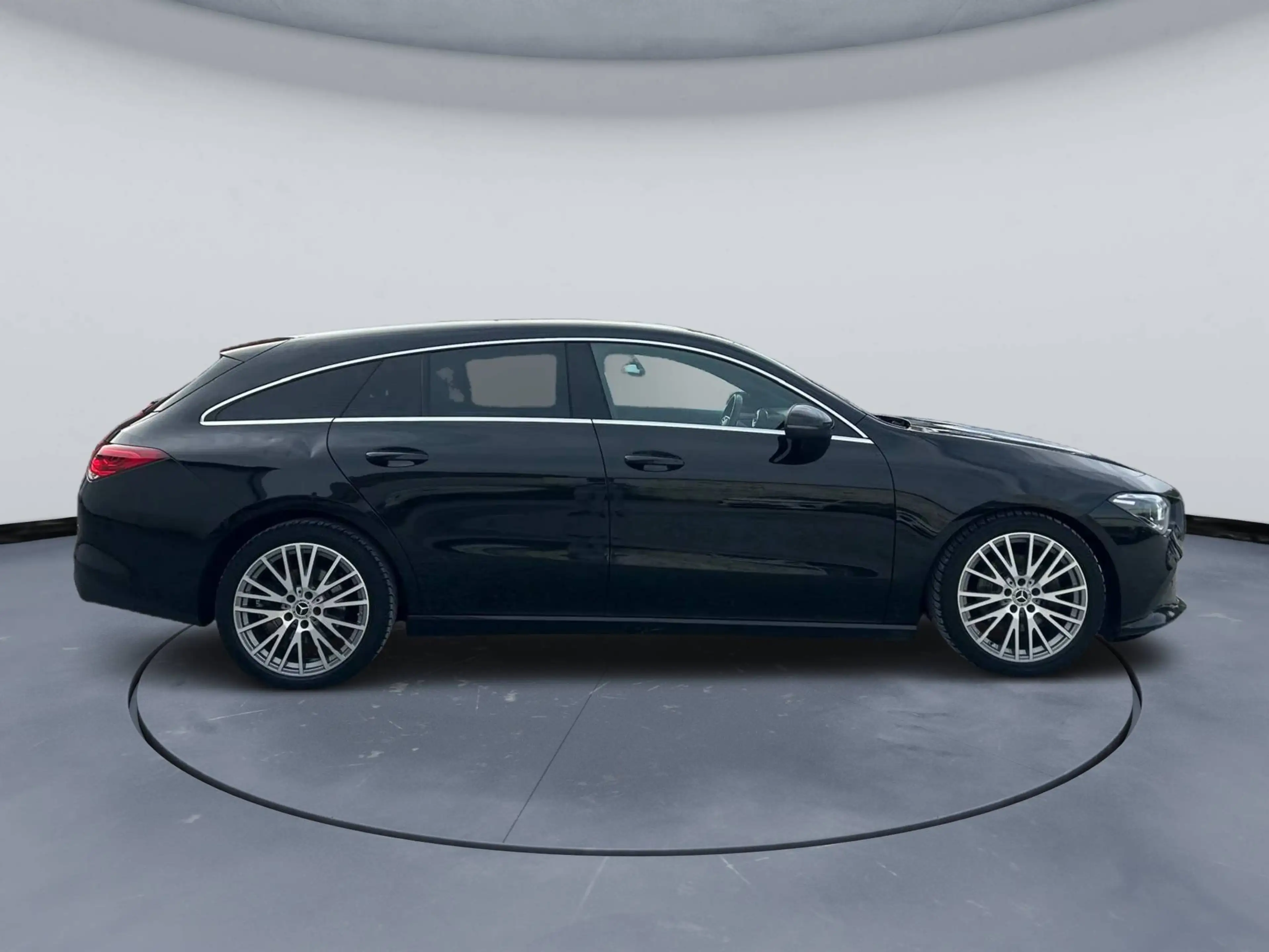 Mercedes-Benz CLA 180 CLA 180 d Business Solution 1er Propriétaire Carnet Complet — photo 6
